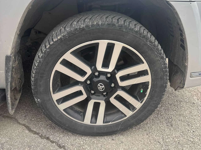 Toyota 4runner | SR5  4.0L | PANO | NAVI | ОБДУХВАНЕ - автомобили, коли, обяви за нови и употребявани 5