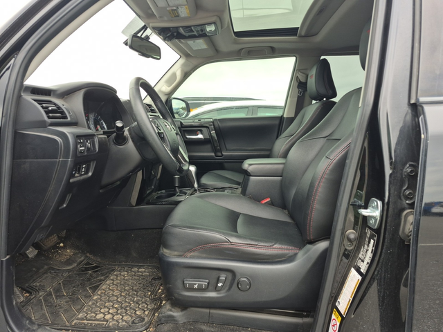 Toyota 4runner 4L 6cyl 4WD - автомобили, коли, обяви за нови и употребявани 4