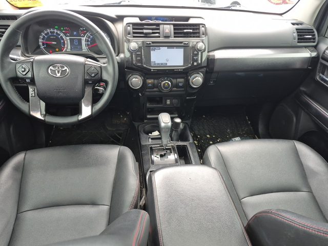 Toyota 4runner 4L 6cyl 4WD - автомобили, коли, обяви за нови и употребявани 9