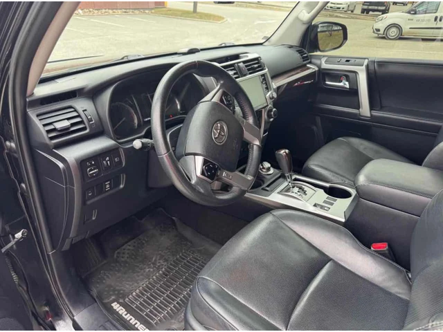 Toyota 4runner * 4WD * PANO* KEYLESS* ПОДГРЕВ* - автомобили, коли, обяви за нови и употребявани 4
