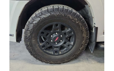 Toyota 4runner * LIMITED * ГЛАВНО ПРЕДСТАВИТЕЛСТВО* - автомобили, коли, обяви за нови и употребявани 6