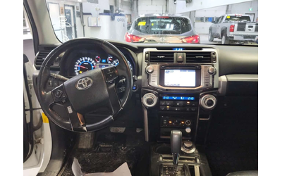 Toyota 4runner * LIMITED * ГЛАВНО ПРЕДСТАВИТЕЛСТВО* - автомобили, коли, обяви за нови и употребявани 9