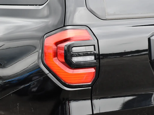 Toyota 4runner - автомобили, коли, обяви за нови и употребявани 6
