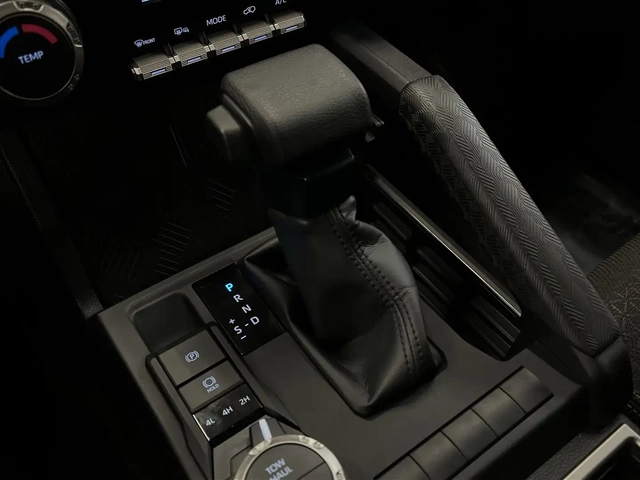 Toyota 4runner - автомобили, коли, обяви за нови и употребявани 16