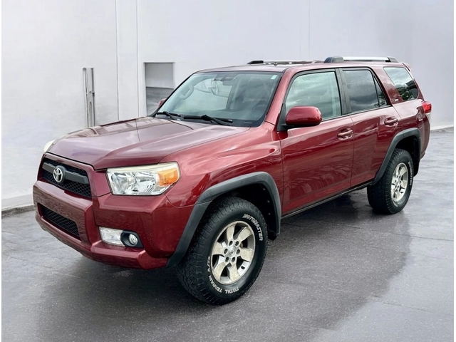 Toyota 4Runner Автомат * 4x4 - автомобили, коли, обяви за нови и употребявани 0