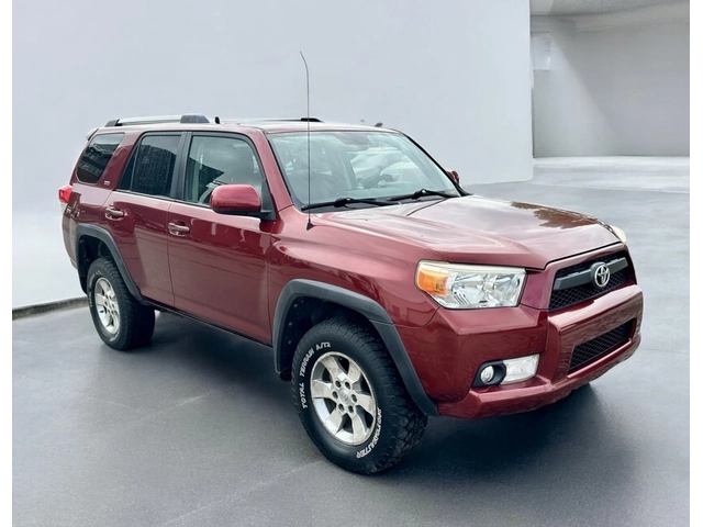 Toyota 4Runner Автомат * 4x4 - автомобили, коли, обяви за нови и употребявани 1