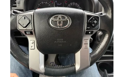 Toyota 4Runner 4x4 | SR5| Navigation/Leather/Sunroof/Rear Camera - автомобили, коли, обяви за нови и употребявани 11