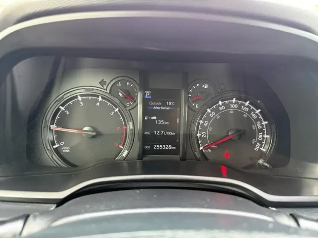 Toyota 4Runner 4x4 | SR5| Navigation/Leather/Sunroof/Rear Camera - автомобили, коли, обяви за нови и употребявани 6