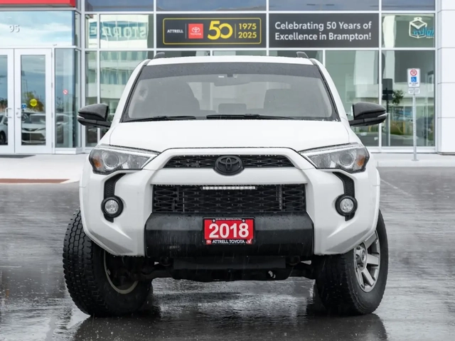 Toyota 4runner 4.0* V6* ПОДГРЕВ* КАМЕРА* КЕЙЛЕС* LANE* ASSIST - автомобили, коли, обяви за нови и употребявани 3
