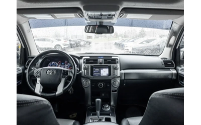 Toyota 4runner 4.0* V6* ПОДГРЕВ* КАМЕРА* КЕЙЛЕС* LANE* ASSIST - автомобили, коли, обяви за нови и употребявани 7