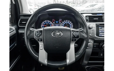 Toyota 4runner 4.0* V6* ПОДГРЕВ* КАМЕРА* КЕЙЛЕС* LANE* ASSIST - автомобили, коли, обяви за нови и употребявани 8