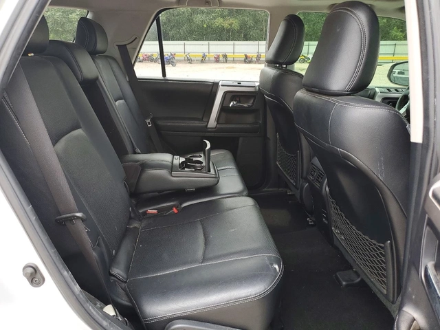 Toyota 4runner Limited* КОЖА* ПОДГРЕВ* KEYLESS* - автомобили, коли, обяви за нови и употребявани 10