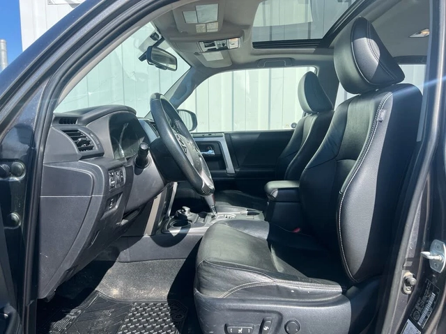 Toyota 4runner PREMIUM* 4.0* V6* ПОДГРЕВ* КАМЕРА* КЕЙЛЕС* - автомобили, коли, обяви за нови и употребявани 11