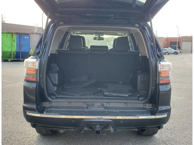 Toyota 4runner 4.0* V6* ПОДГРЕВ* КАМЕРА* КЕЙЛЕС* LANE* ASSIST - автомобили, коли, обяви за нови и употребявани 6