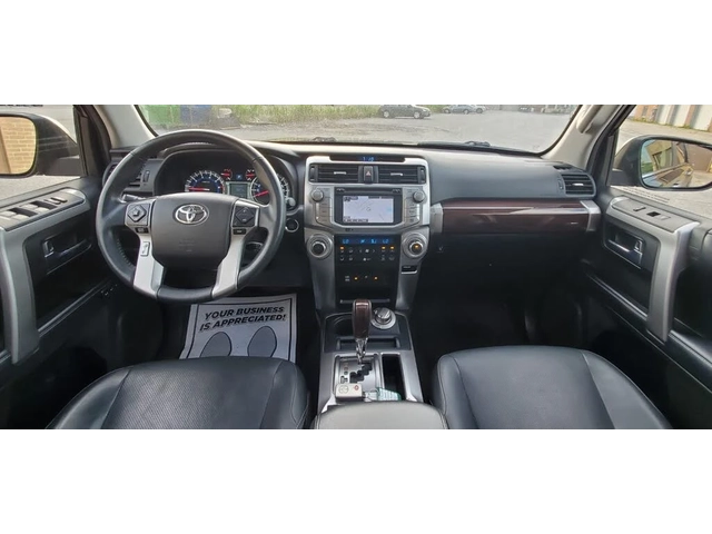 Toyota 4runner 4.0* V6* ПОДГРЕВ* КАМЕРА* КЕЙЛЕС* LANE* ASSIST - автомобили, коли, обяви за нови и употребявани 7