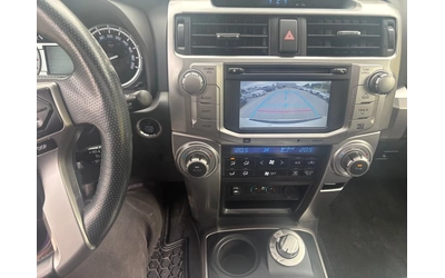 Toyota 4runner 4.0* V6* ПОДГРЕВ* КАМЕРА* КЕЙЛЕС* LANE* ASSIST - автомобили, коли, обяви за нови и употребявани 7