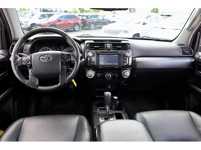 Toyota 4runner 4.0* V6* ПОДГРЕВ* КАМЕРА* КЕЙЛЕС* - автомобили, коли, обяви за нови и употребявани 5