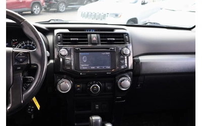 Toyota 4runner 4.0* V6* ПОДГРЕВ* КАМЕРА* КЕЙЛЕС* - автомобили, коли, обяви за нови и употребявани 7