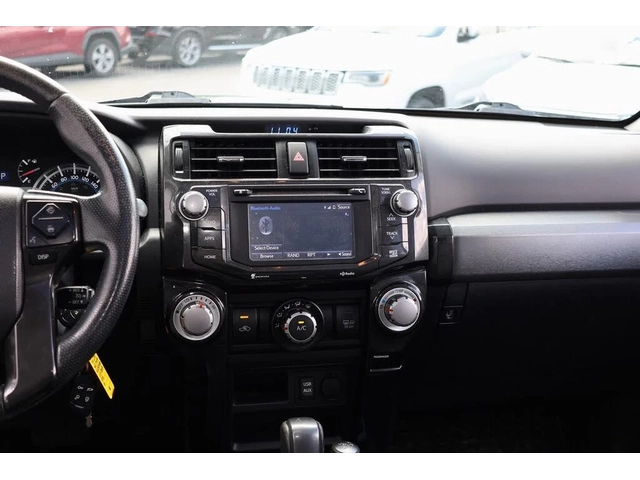 Toyota 4runner 4.0* V6* ПОДГРЕВ* КАМЕРА* КЕЙЛЕС* - автомобили, коли, обяви за нови и употребявани 7
