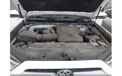 Toyota 4runner SR5  Premium 4WD - автомобили, коли, обяви за нови и употребявани 8