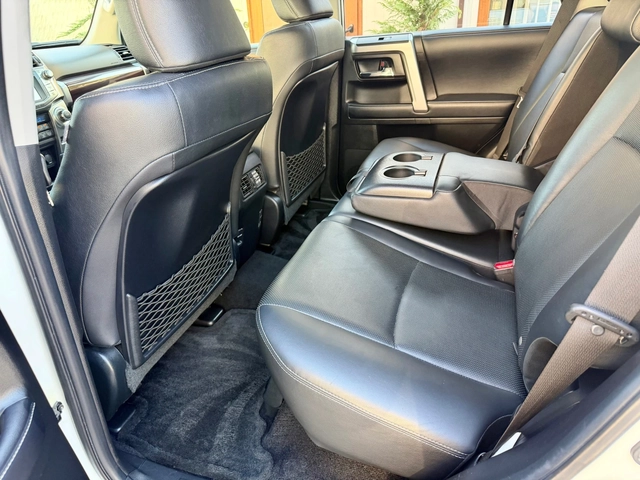 Toyota 4runner 4.0V6 Full - автомобили, коли, обяви за нови и употребявани 12