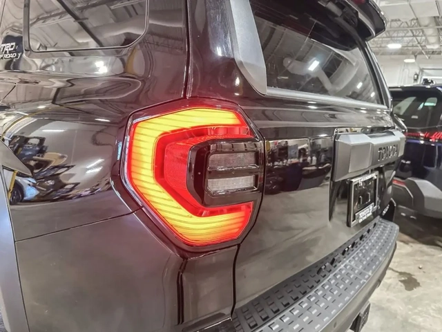Toyota 4runner HYBRID | TRD OFF ROAD | COOLED&HEATED SEATS| JBL | - автомобили, коли, обяви за нови и употребявани 15