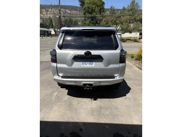 Toyota 4runner 4WD 4dr V6 SR5 - автомобили, коли, обяви за нови и употребявани 4
