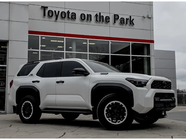 Toyota 4runner HYBRID | TRD OFF ROAD | PANO | 360CAM - автомобили, коли, обяви за нови и употребявани 0