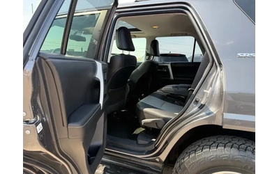 Toyota 4runner SR5* 1 собственик* Като нова* Кожа - автомобили, коли, обяви за нови и употребявани 13