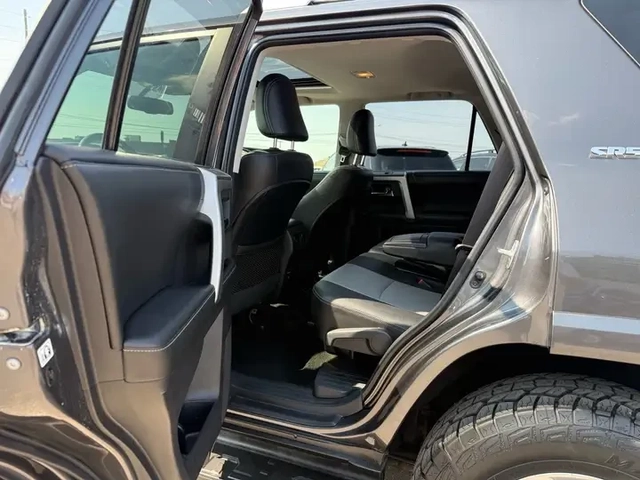 Toyota 4runner SR5* 1 собственик* Като нова* Кожа - автомобили, коли, обяви за нови и употребявани 13