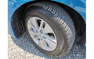 Toyota Auris 1.8 Hybrid E5B - автомобили, коли, обяви за нови и употребявани 11