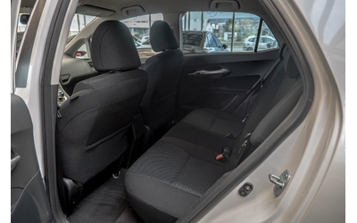 Toyota Auris 1.8 VVT-i Hybrid e-CVT/Климатроник/Камера - автомобили, коли, обяви за нови и употребявани 10