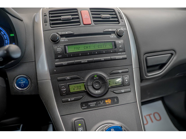 Toyota Auris 1.8 VVT-i Hybrid e-CVT/Климатроник/Камера - автомобили, коли, обяви за нови и употребявани 13