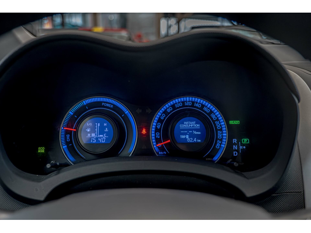 Toyota Auris 1.8 VVT-i Hybrid e-CVT/Климатроник/Камера - автомобили, коли, обяви за нови и употребявани 14