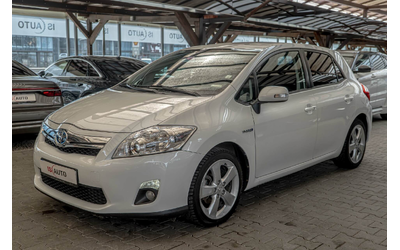 toyota-auris-1-8-vvt-i-hybrid-e-cvt-klimatronik-kamera - 3