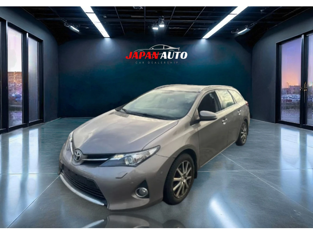 Toyota Auris 1.6i 132hp ОЧАКВАН ВНОС! - автомобили, коли, обяви за нови и употребявани 0