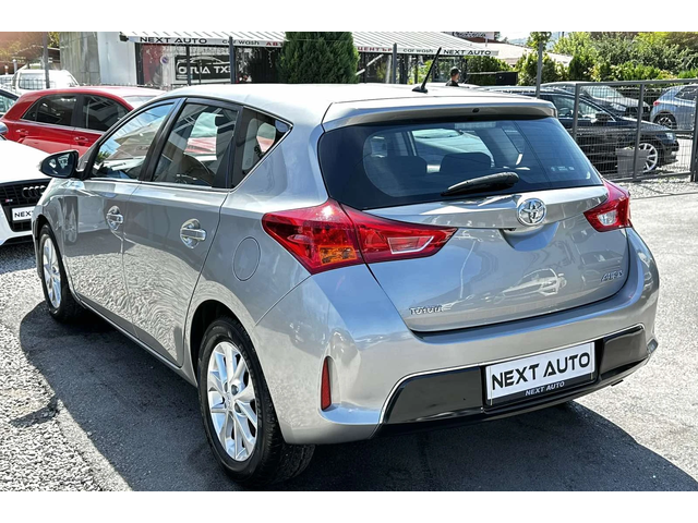 Toyota Auris 1.4D-4D 90HP CAM EURO 5B - автомобили, коли, обяви за нови и употребявани 6
