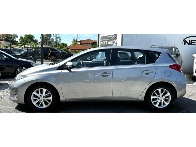 Toyota Auris 1.4D-4D 90HP CAM EURO 5B - автомобили, коли, обяви за нови и употребявани 7