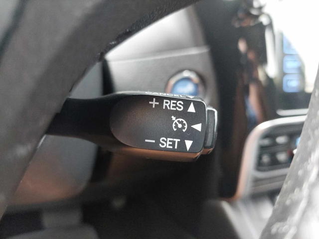 Toyota Auris 1, 8i  UNIKAT 136KS - автомобили, коли, обяви за нови и употребявани 13