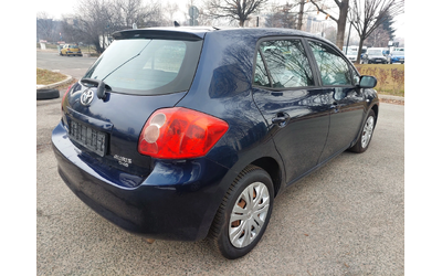 toyota-auris - 3