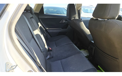 Toyota Auris Hybrid* ГОТОВА ЗА ТАКСИ - автомобили, коли, обяви за нови и употребявани 13