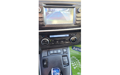 Toyota Auris Hybrid* ГОТОВА ЗА ТАКСИ - автомобили, коли, обяви за нови и употребявани 14