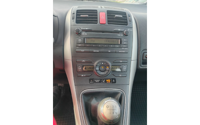 Toyota Auris 2.0, 127к.с. - автомобили, коли, обяви за нови и употребявани 11