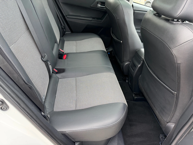 Toyota Auris 1.8 HYBRID(КАТО НОВА) - автомобили, коли, обяви за нови и употребявани 15