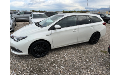 Toyota Auris 1.8 HYBRID(КАТО НОВА) - автомобили, коли, обяви за нови и употребявани 6