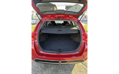 Toyota Auris - автомобили, коли, обяви за нови и употребявани 10