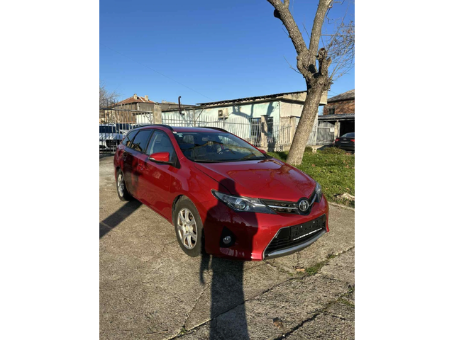 Toyota Auris - автомобили, коли, обяви за нови и употребявани 1