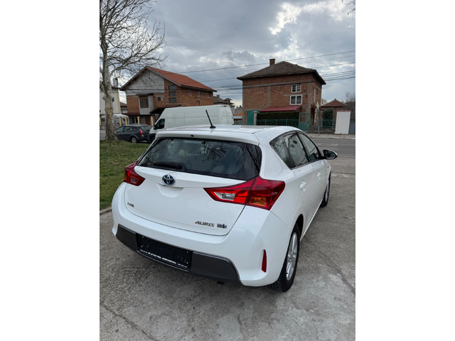 Toyota Auris 1.8 VVT-i HYBRID/BENZIN E - автомобили, коли, обяви за нови и употребявани 4