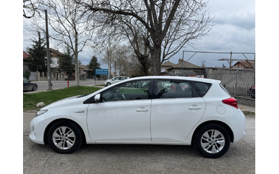 Toyota Auris 1.8 VVT-i HYBRID/BENZIN E - автомобили, коли, обяви за нови и употребявани 7