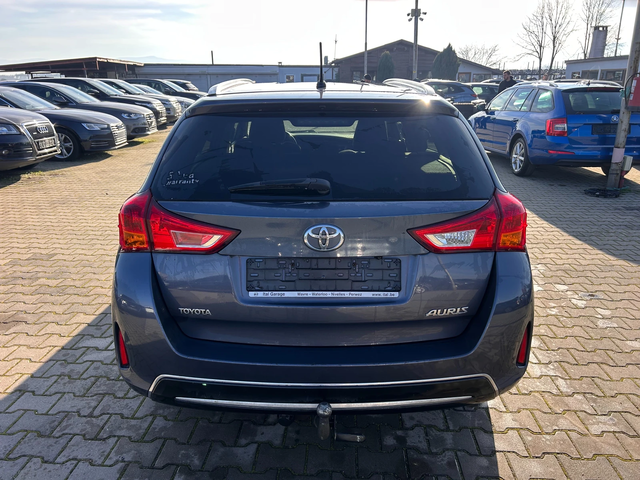 Toyota Auris 1.4D-4D NAVI/KAMERA EURO 5 - автомобили, коли, обяви за нови и употребявани 6
